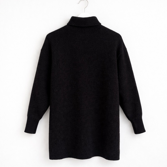 Babaton Sweaters - Babaton Black Turtleneck Sweater - XS